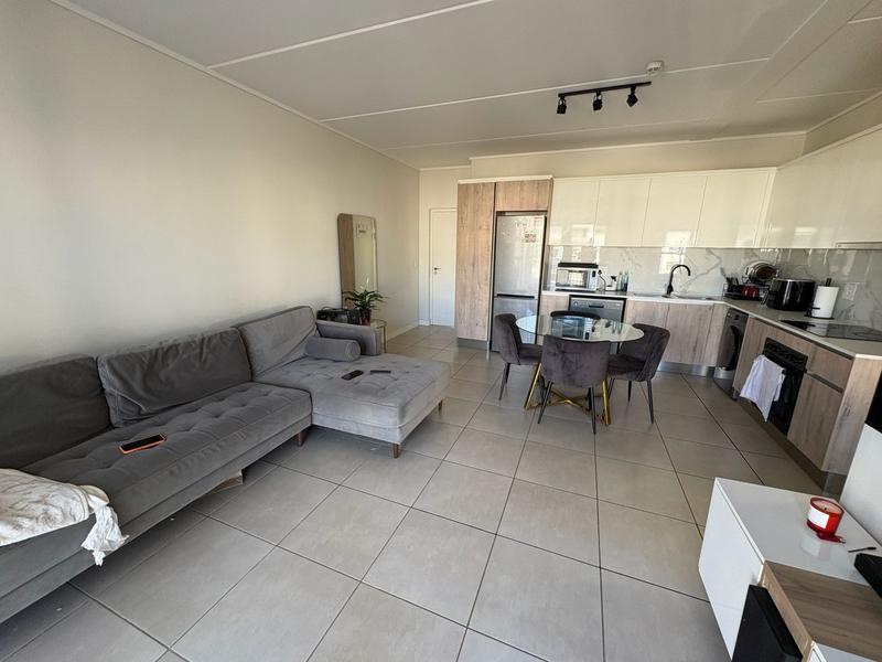 To Let 2 Bedroom Property for Rent in Richwood Western Cape